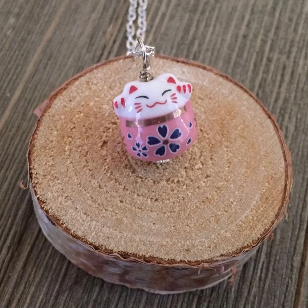 Pink Lucky Cat Maneki Neko Necklace